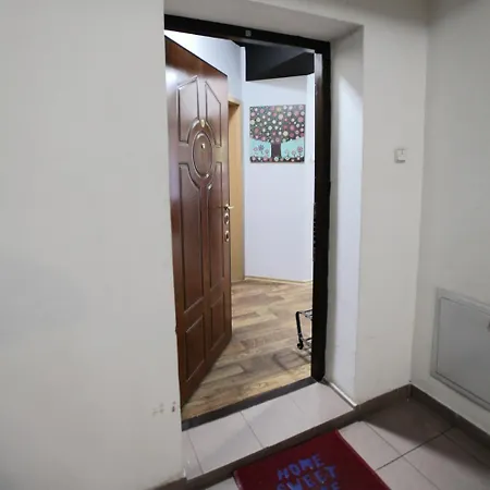 Green In Bohemian Debar Maalo Apartment Skopje